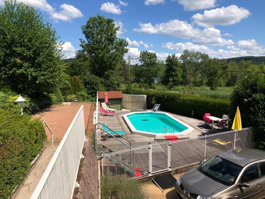 Maison/Gite Familial Dans Le Jura A 200M Du Lac Avec Piscine Privee Marigny  Luaran gambar