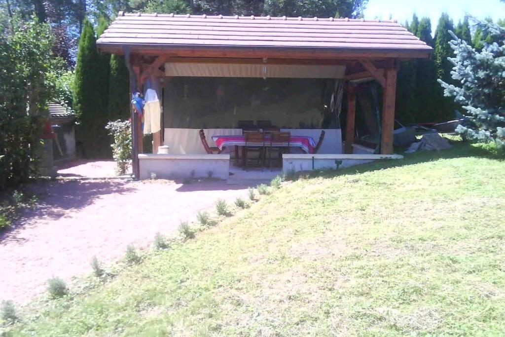 Maison/Gite Familial Dans Le Jura A 200M Du Lac Avec Piscine Privee Marigny  Luaran gambar